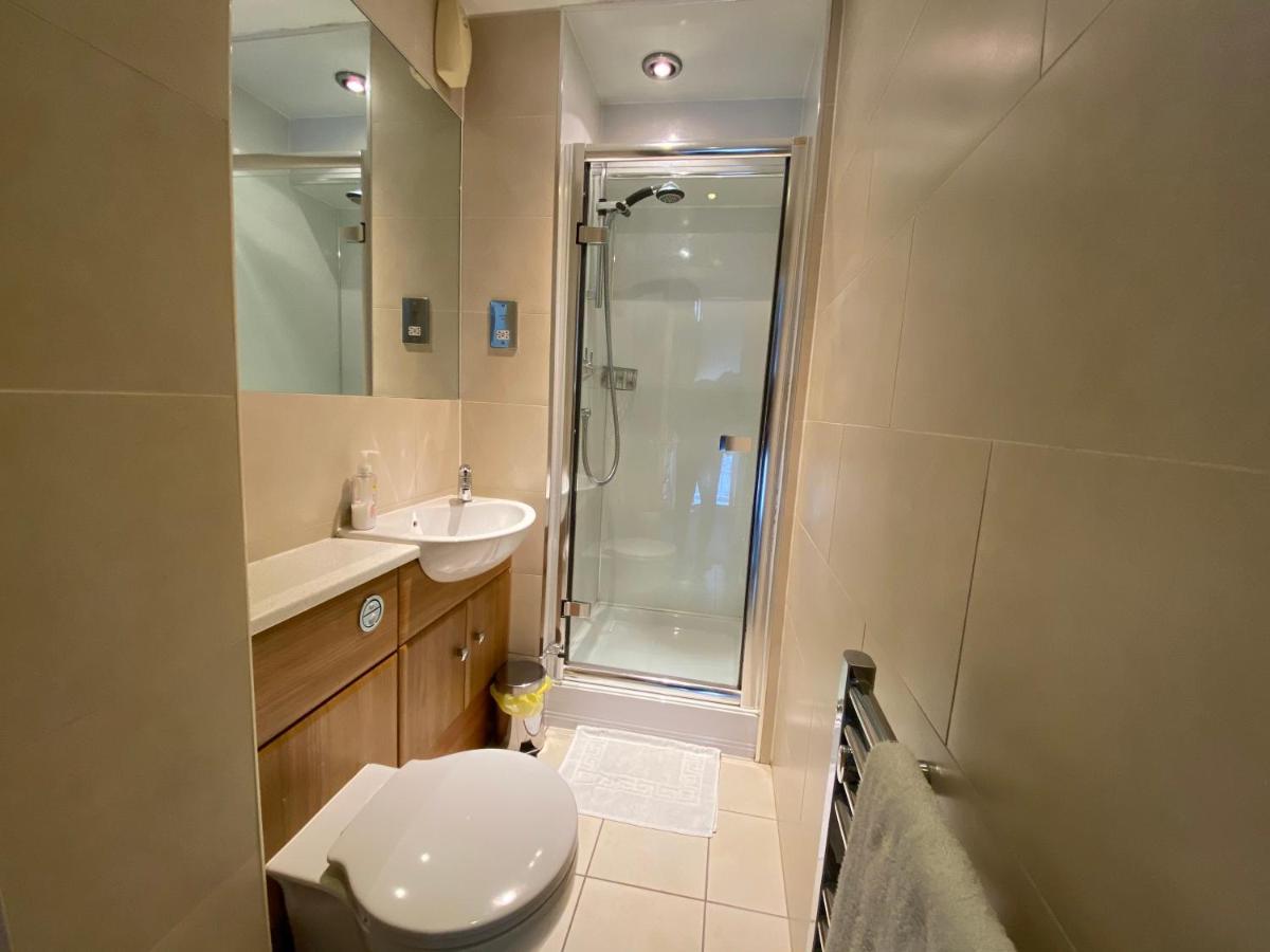 The Royal Crown Guest house 3*