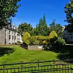Home From Home Aberdeen - Claremont