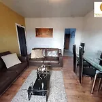 4 Bedroom Apartment By Sensational Stay Short Lets & Serviced Accommodation, Aberdeen , Roslin Street With Free Wi-Fi & Netflix