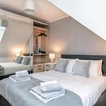 Holburn Apartment