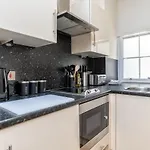 Victoria Court Suites - Aberdeen