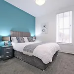 5* Luxury 1 Bedroom Apartment In City Centre