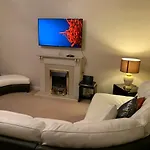 Holland Drive 2 Bedroom Flat