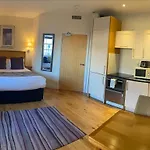 Royal Athenaeum Suites