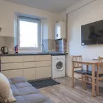 Hutch 2 Bed Apart