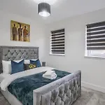 Vion Apartment- Westerton