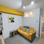 Granite Getaways - The Terrace Below