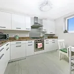 Kings Lodge - Grampian Lettings Ltd