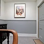 Luxury West End Apartment