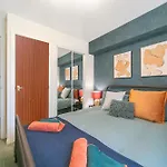 Strawberry Bank Apartment ✪ Grampian Lettings Ltd