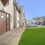 Strawberry Bank Apartment ✪ Grampian Lettings Ltd