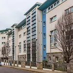 Bright And Chic Private Ensuite Rooms With Shared Kitchen At Pittrodrie Street For Students Only