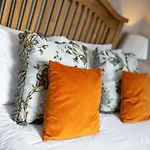Fountainhall Luxury Townhouse, Aberdeen City Centre