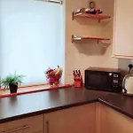 Working Professionals In Aberdeen