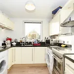 Aberdeen Quiet City Apartment, Ferryhill