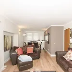 Aberdeen Quiet City Apartment, Ferryhill