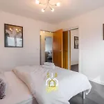 Portland Pad - Sja Stays - Modern 2 Bed Apartment