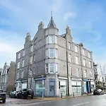 Luxury-1Bed-Apartment