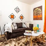 Jaysapartment III