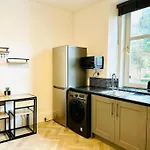 Gf Flat In Aberdeen City Centre