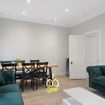 Posset House - Sja Stays - Modern 3 Bed Apartment