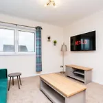 1 Bed Cozy Apartment-Parking