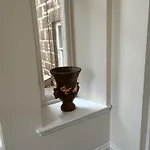 Junique Modern Ground Floor Apartment - 2 Bedrooms