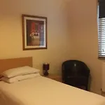 Mckenzie Guest House