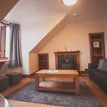 Bright & Airy Two Bed Set In Granite
