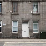 George Street 2 Bed Apart
