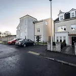 Orange Apartments Polmuir Gardens Only 7 Minutes To City Centre