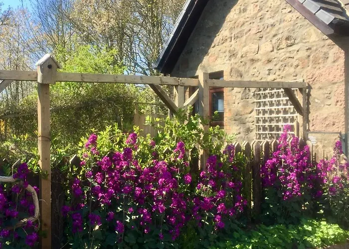 Gallery Cottage