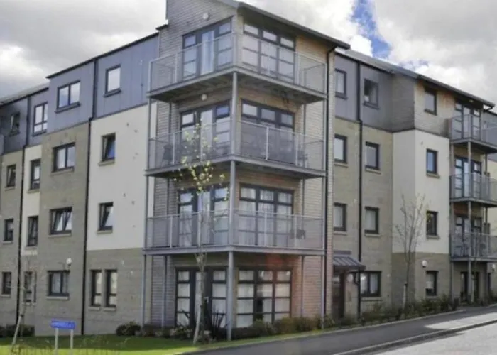 Parkhill Luxury Serviced Apartment - Cordiner Avenue
