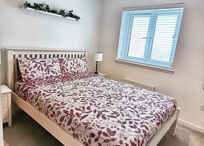 Lains Lettings - Woodend, Lang Stracht Holiday Home