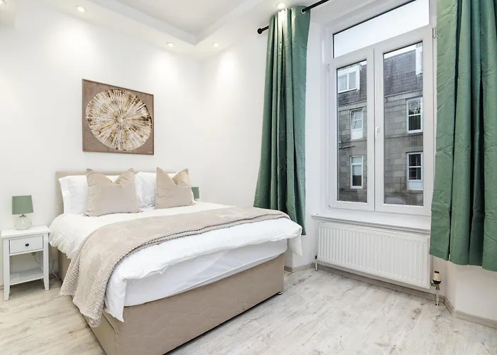 Luxury-1Bed-Apartment