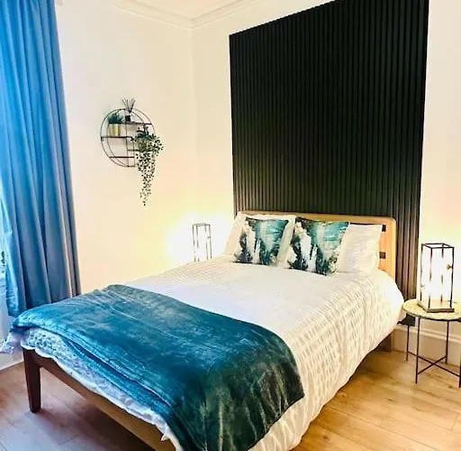 Gf Flat In Aberdeen City Centre