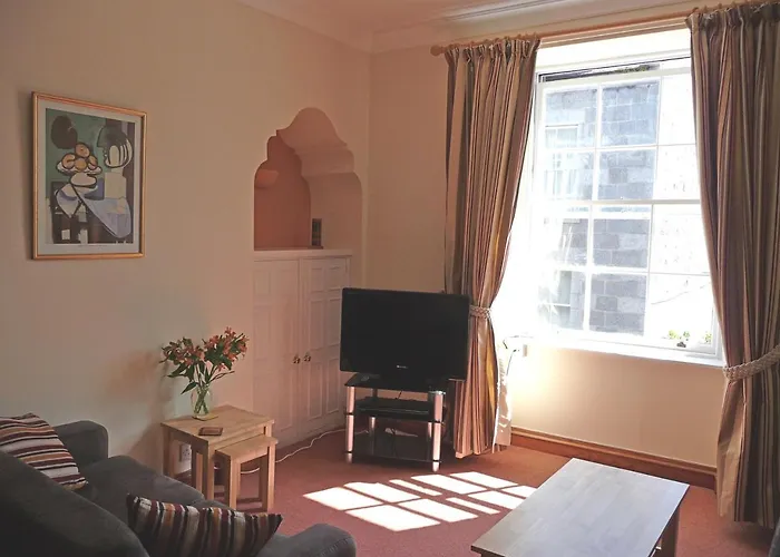 Skene Terrace Apartments