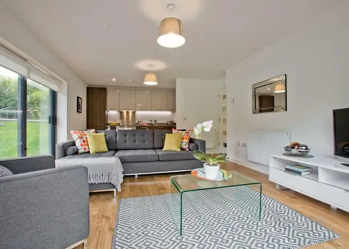 Luxury 2 Bedroom Apartment At Dandara, Stoneywood
