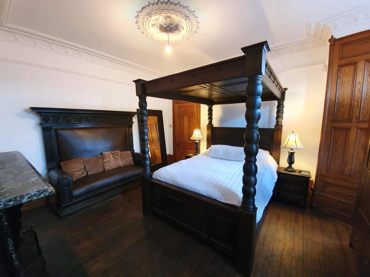 Homestay Townhouse 250