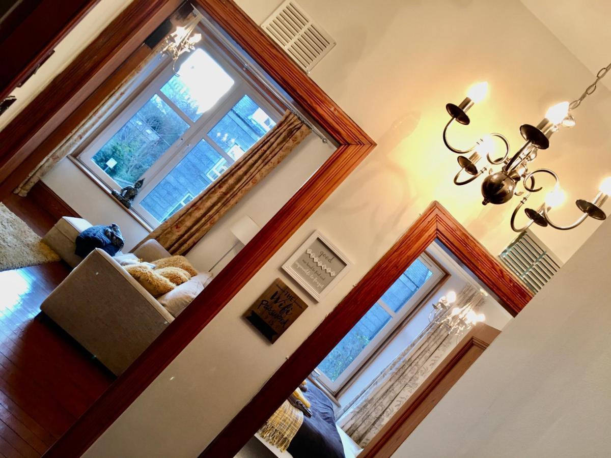 Cosy 2 Bedroom Central - Free Parking, Free Wifi * Aberdeen