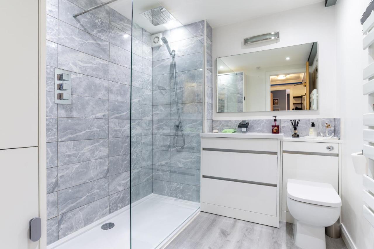 Apartamento Historic Location, Private Parking, Ground Floor Luxury Flat