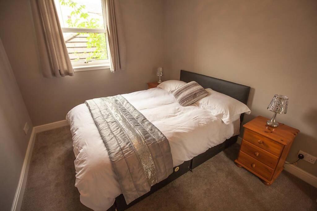 Centre Executive 2 Bed With Wifi & Parking Aberdeen