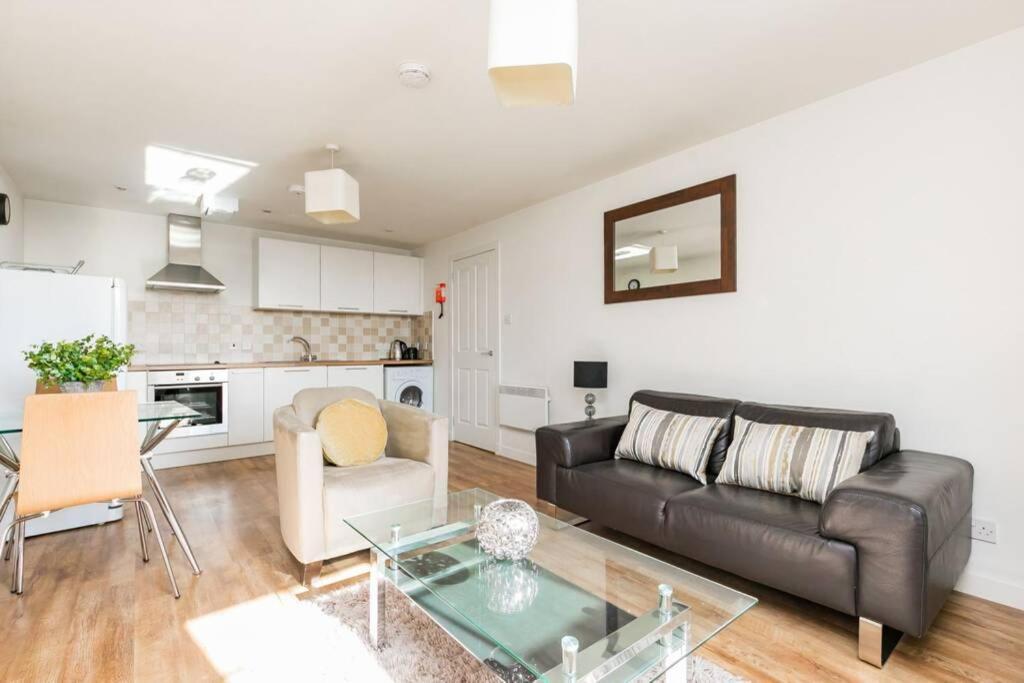 Apartment Flat 34 Fraser House Centre