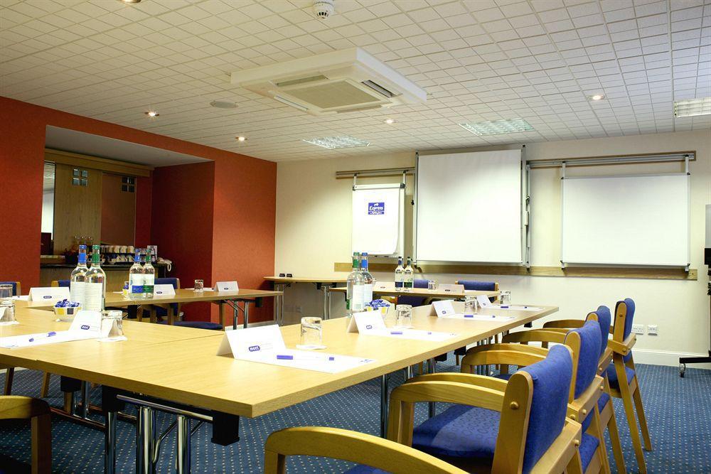 Express Centre By Ihg