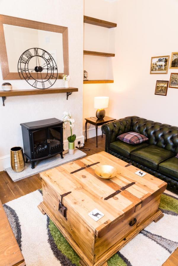 Stylish 2 Bedroom, Centre Apartment Aberdeen