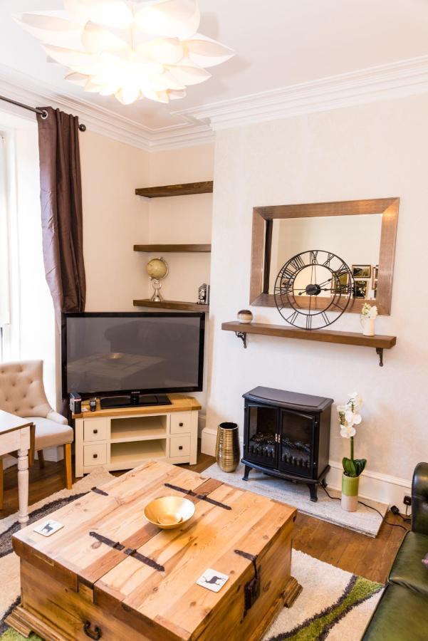 Apartment Stylish 2 Bedroom, Centre *