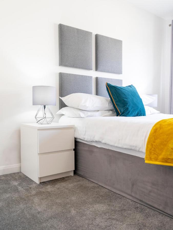 Parkhill Luxury Serviced - Hilton Campus