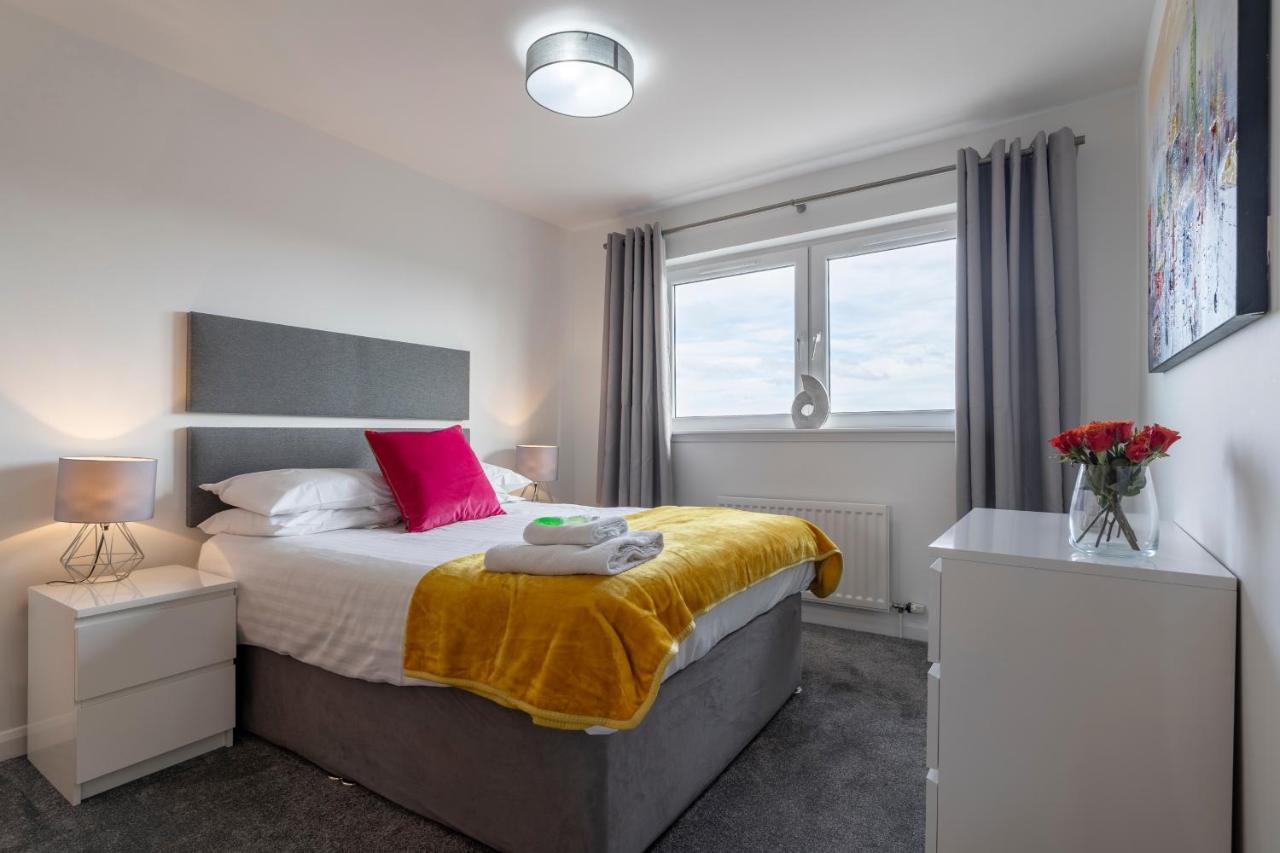 Parkhill Luxury Serviced - Hilton Campus Apartment