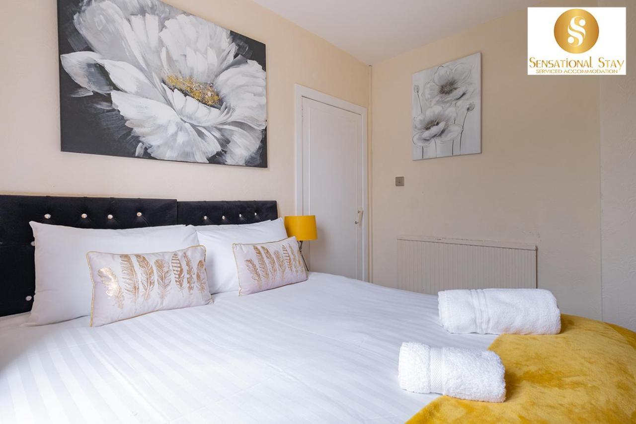 Apartment Sensational Stay: Serviced 2-bedroom In *