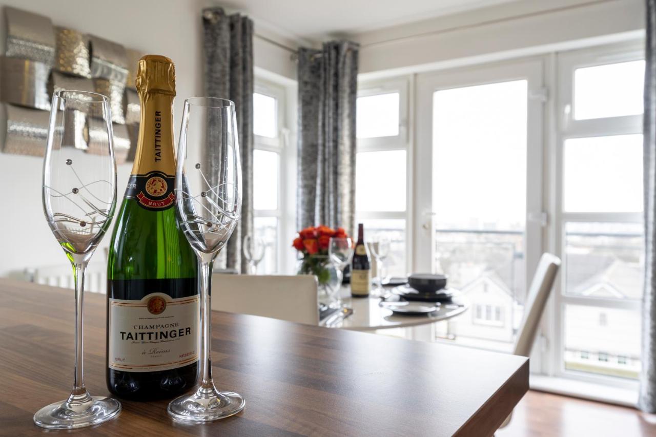Parkhill Luxury Serviced - Hilton Campus *